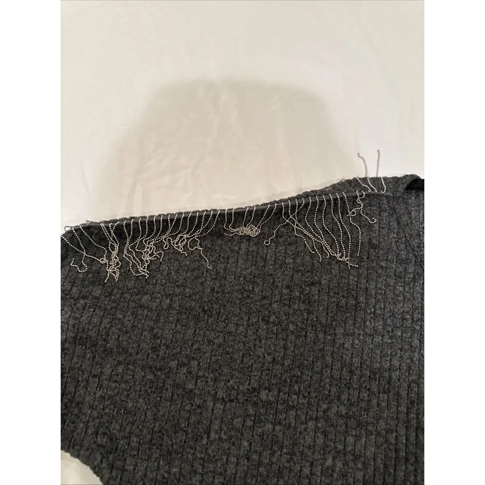 A Love Story Women's Grey Sweater Size XL Is All Right. We're Good. - Picture 10 of 11